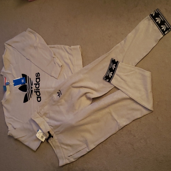 tnt adidas pants